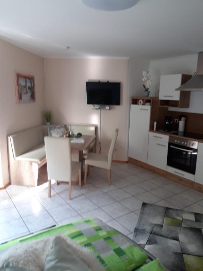 Ferienwohnung May Seiwerath エクステリア 写真